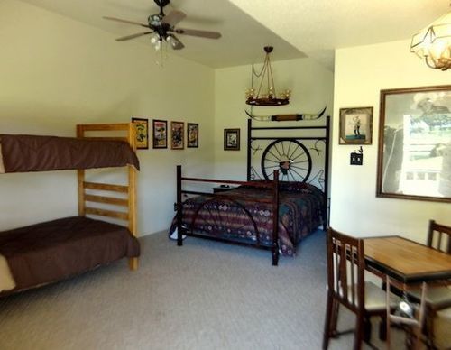 Lone Oak Ranch & Retreat Hotel Gainesville Exterior foto